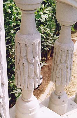 particolare delle colonne