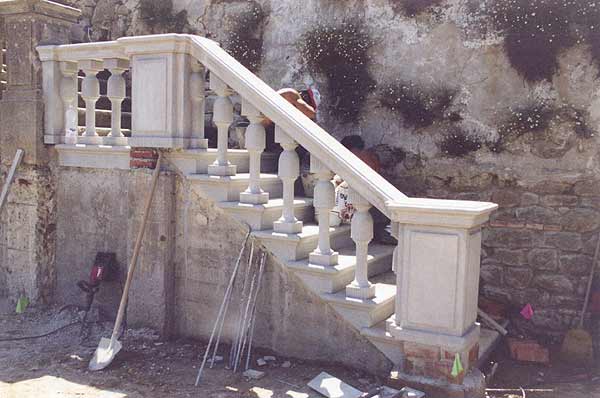Scala in fasse di montaggio