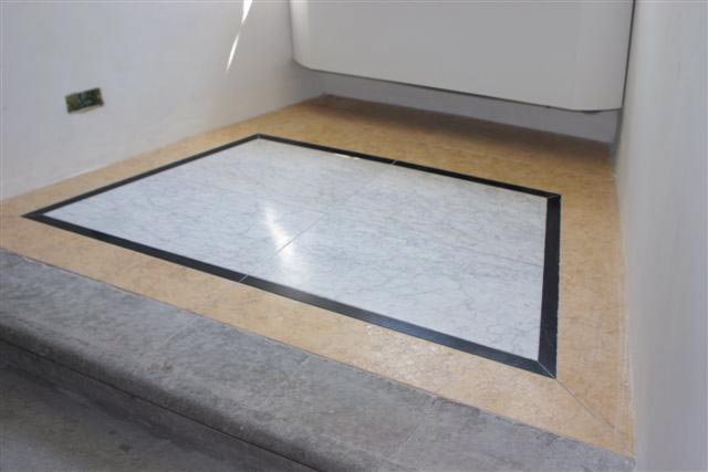 pavimento sottofinestra